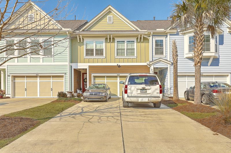 2009 Kings Gate Ln, Mount Pleasant, SC 29466