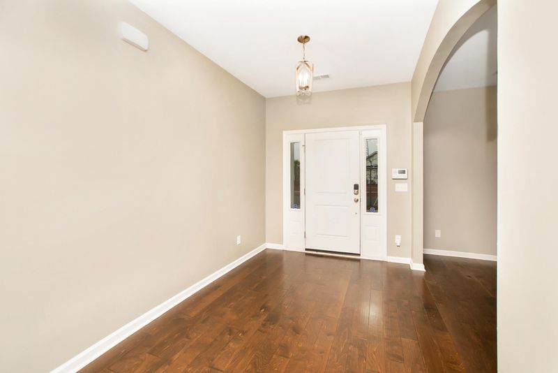 203 Saxony Loop, Summerville, SC 29486