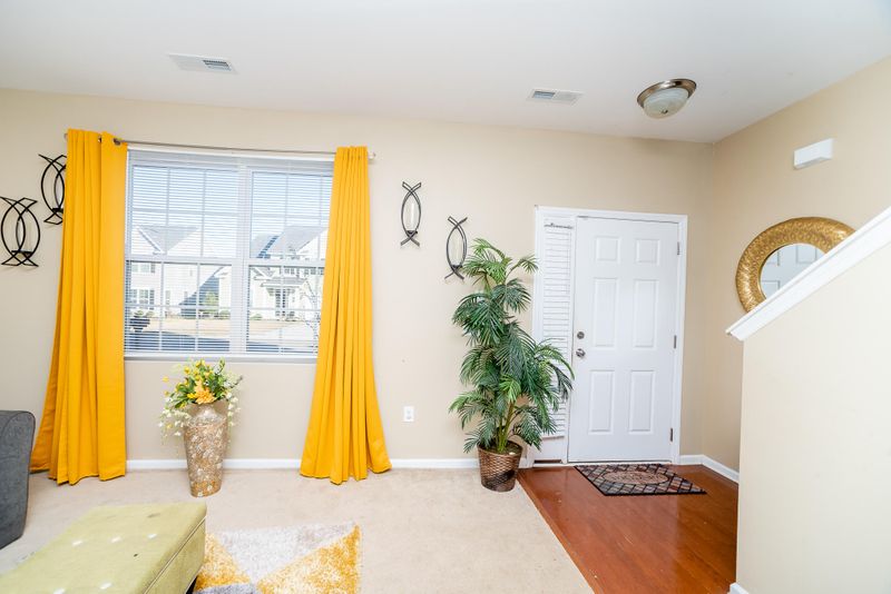 135 Marinella Dr, Goose Creek, SC 29445