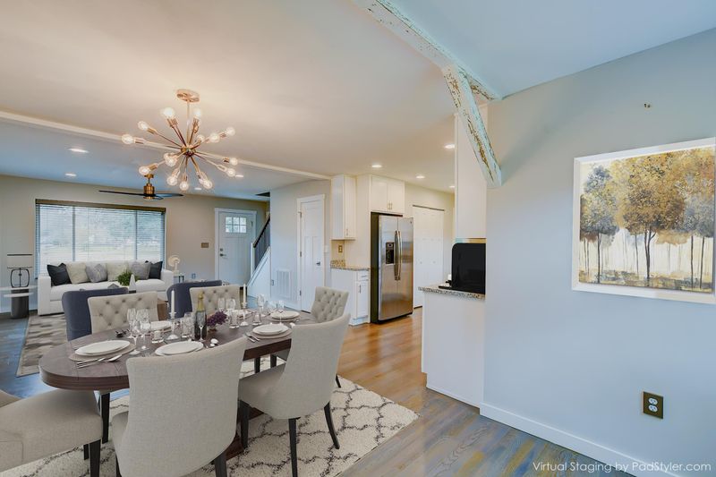 1847 Sandcroft Dr, Charleston, SC 29407