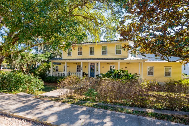 319 Venning St, Mount Pleasant, SC 29464