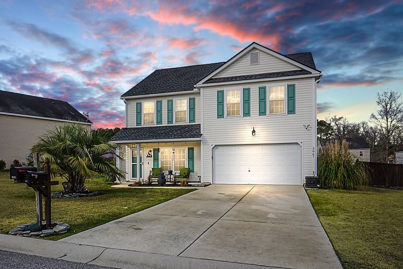 3067 Maple Leaf Dr, Moncks Corner, SC 29461