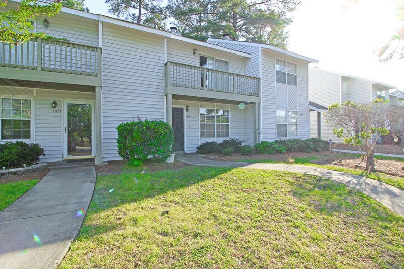 7859 Sandida Ct, North Charleston, SC 29418
