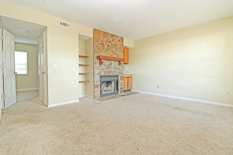 7859 Sandida Ct, North Charleston, SC 29418