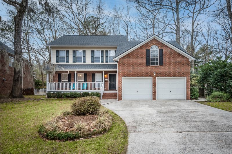 311 Kenilworth Rd, Summerville, SC 29485