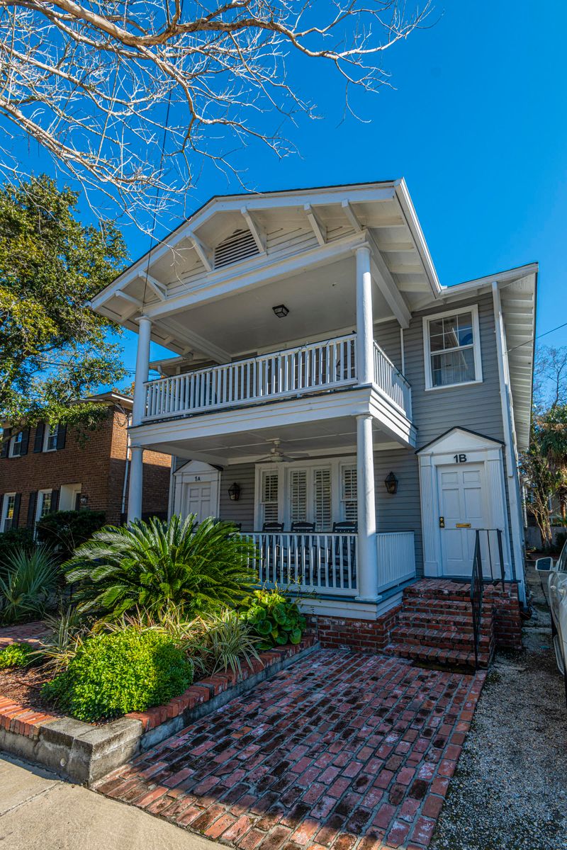 1 Rutledge Blvd #B, Charleston, SC 29401