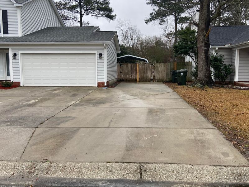 284 Okehampton Dr, Goose Creek, SC 29445