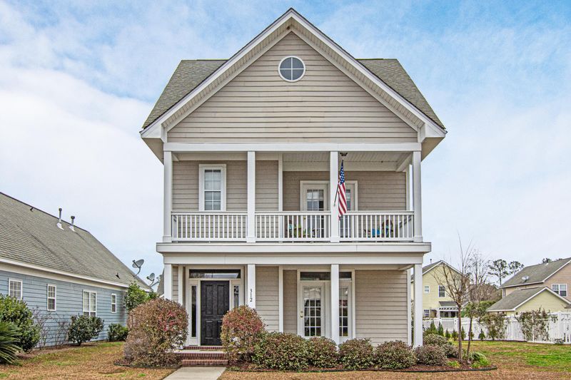 312 Foxglove Ave, Summerville, SC 29483