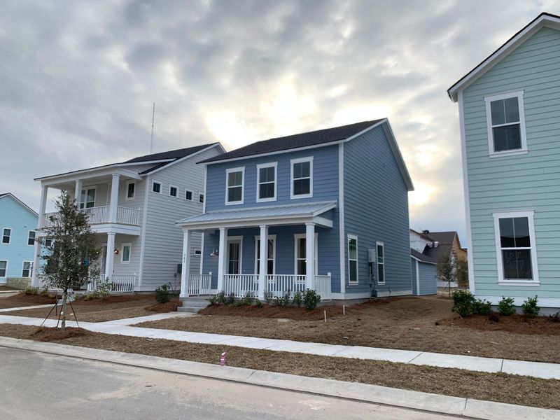 503 North Commodore Way Dr, Summerville, SC 29483
