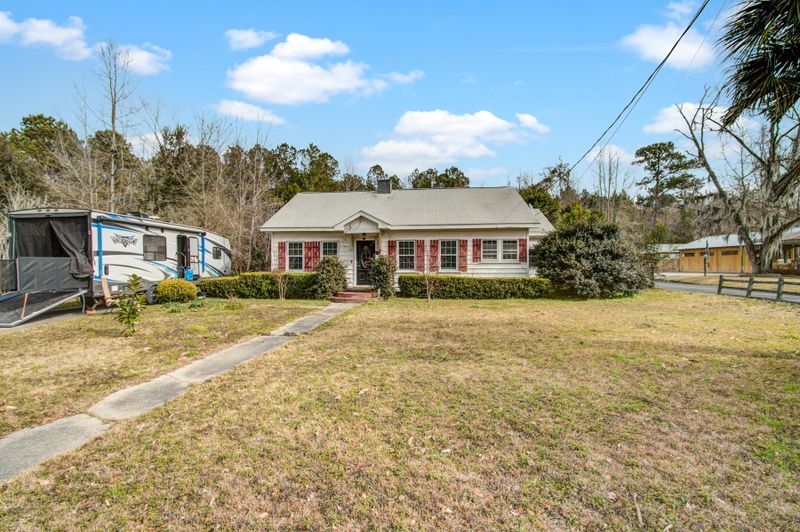 1841 S Hwy 15, Saint George, SC 29477
