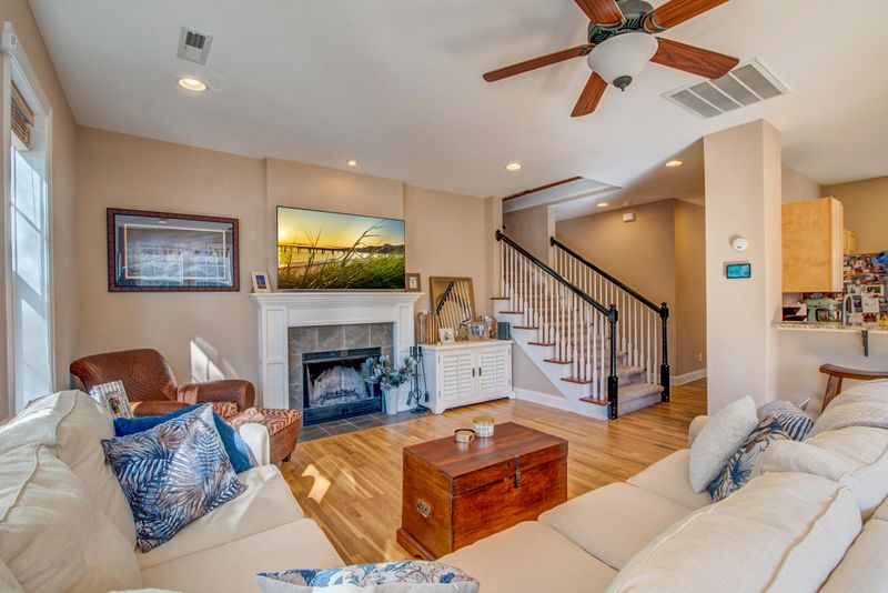 85 Rivers Point Row, Charleston, SC 29412