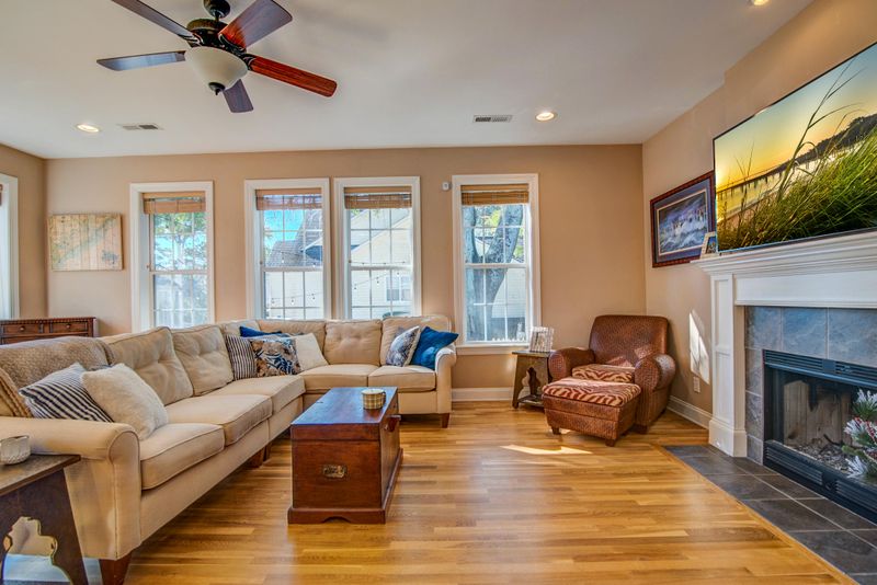 85 Rivers Point Row, Charleston, SC 29412