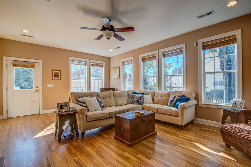 85 Rivers Point Row, Charleston, SC 29412