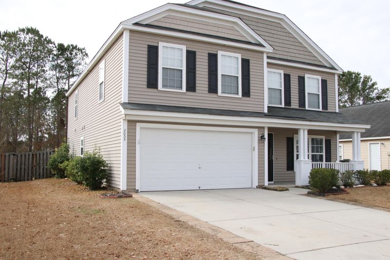 2033 Cripplecreek Dr, Ladson, SC 29456