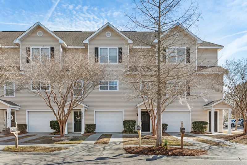 4168 Perrine St, Charleston, SC 29414