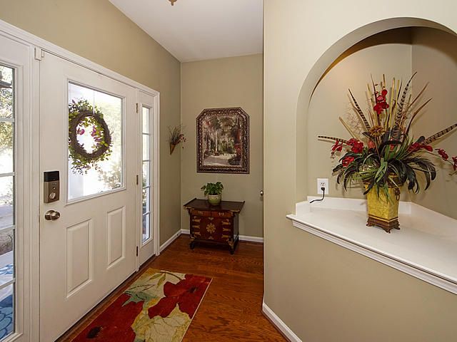 207 Lotz Dr, Summerville, SC 29483