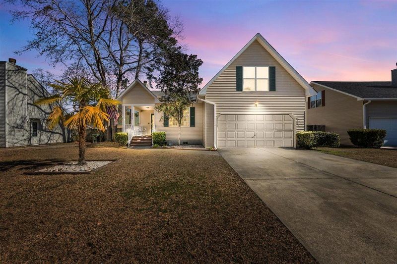 476 Courtland Dr, Summerville, SC 29486