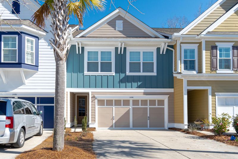 2496 Kings Gate Ln, Mount Pleasant, SC 29466