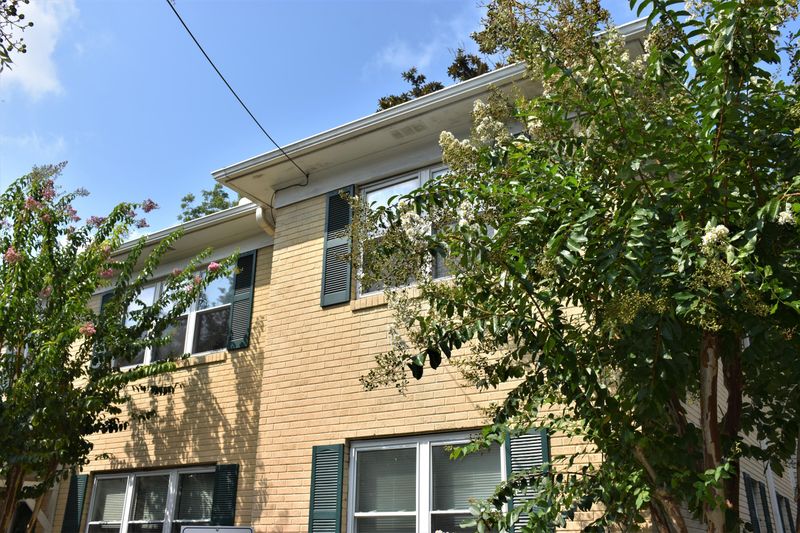 119 Wentworth St #C, Charleston, SC 29401