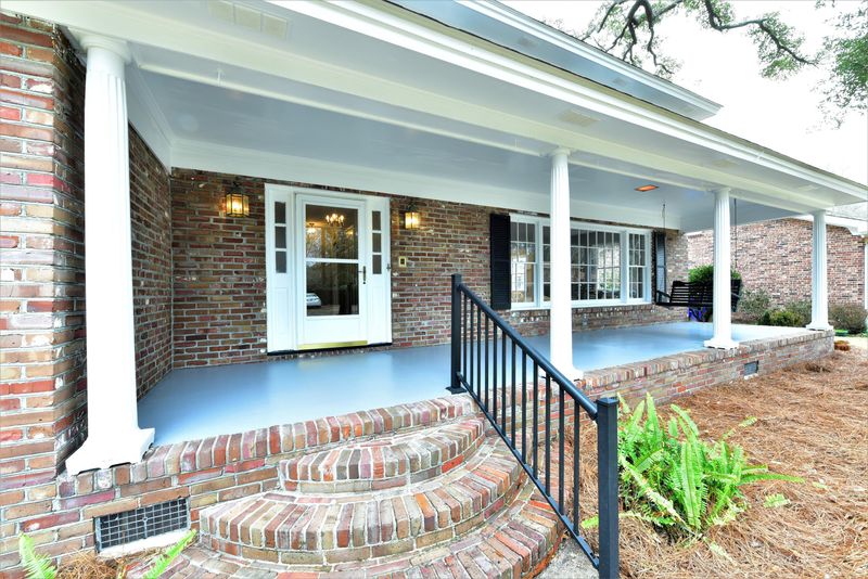 48 Shrewsbury Rd, Charleston, SC 29407