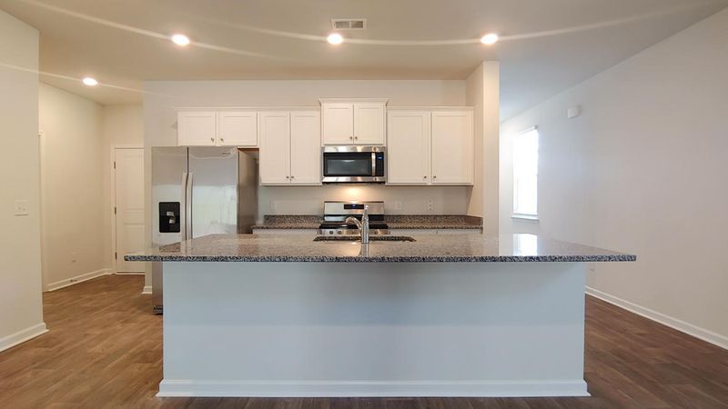 140 Sweet Cherry Ln, Summerville, SC 29486