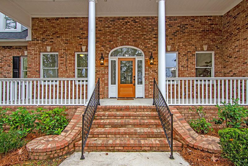 2373 Darts Cove Way, Mount Pleasant, SC 29466