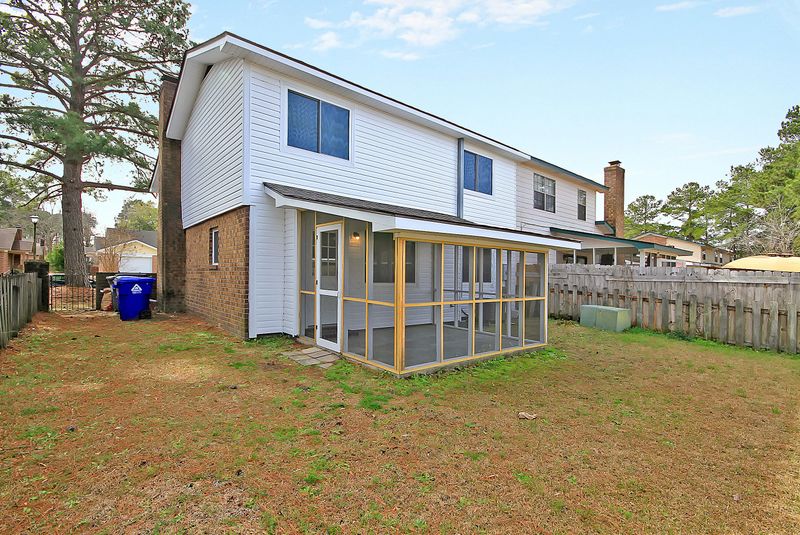 7758 Wayfield Cir, North Charleston, SC 29418