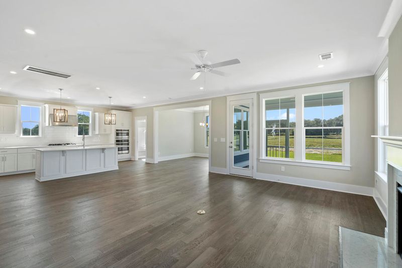 1183 Elliotts Cut Dr, Charleston, SC 29412