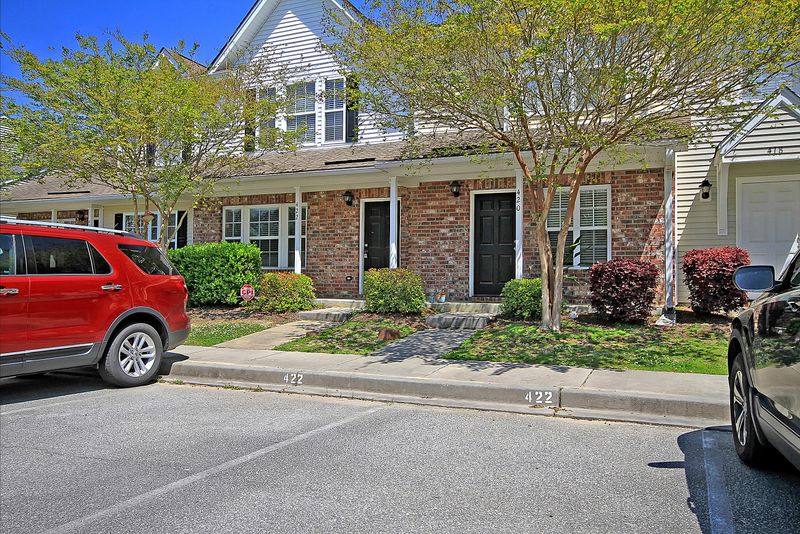 422 Truman Dr, Goose Creek, SC 29445