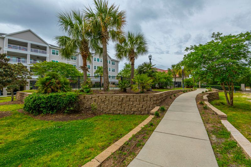 1984 Folly Rd #B210, Charleston, SC 29412