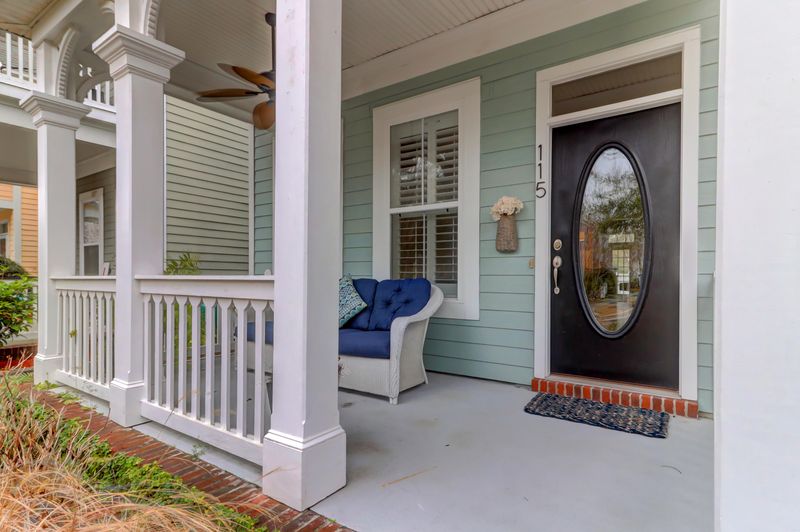 115 Hyacinth St, Summerville, SC 29483