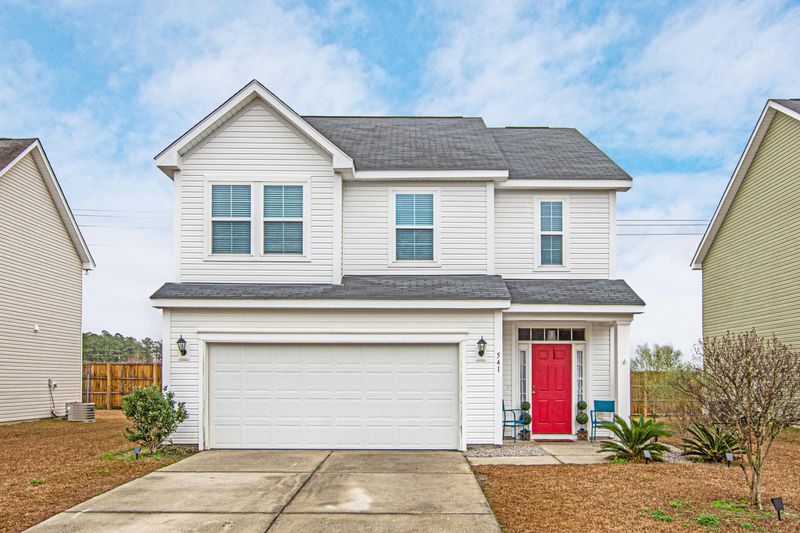 541 Pleasant Side Dr, Moncks Corner, SC 29461