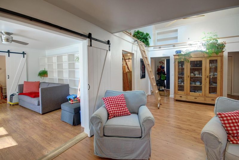 13 Ravenna Ave, Hanahan, SC 29410