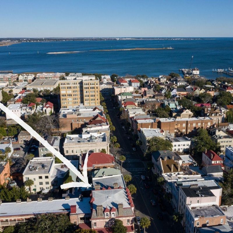 5658 Broad St, Charleston, SC 29401
