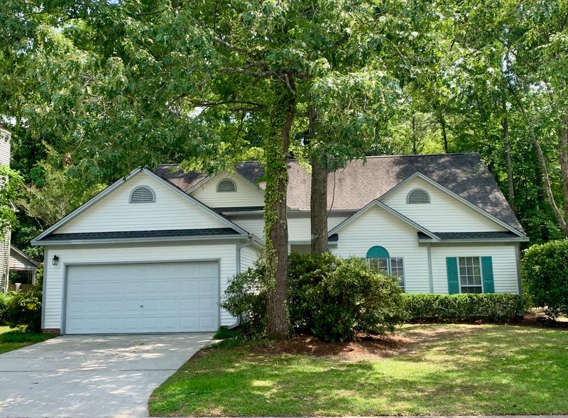 114 Smithfield Ave, Summerville, SC 29485