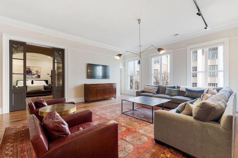 219 Meeting St #C, Charleston, SC 29401