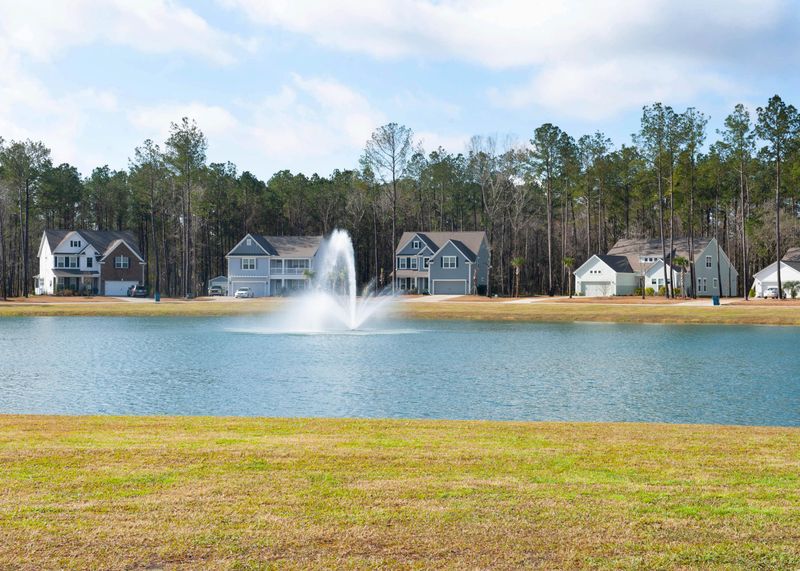 245 Camber Rd, Huger, SC 29450