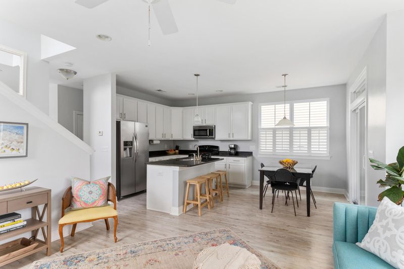 1151 Landau Ln, Mount Pleasant, SC 29466