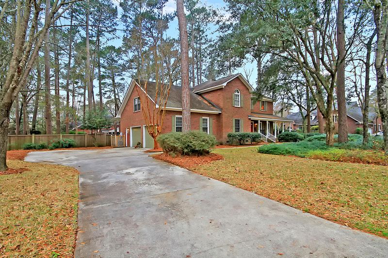 104 Caffrey Ct, Summerville, SC 29485