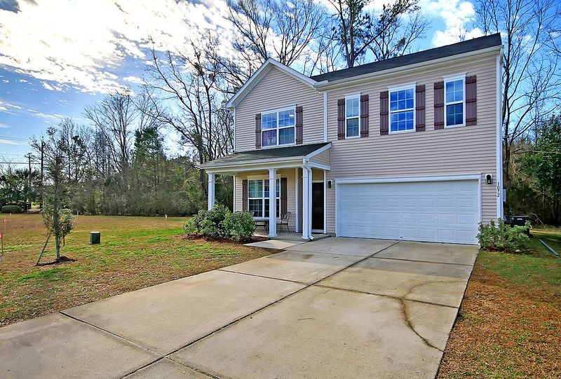 1072 Whitlow Blvd, Summerville, SC 29483