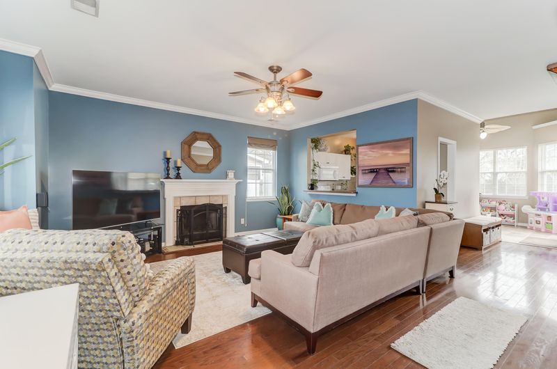 1462 Swamp Fox Ln, Charleston, SC 29412