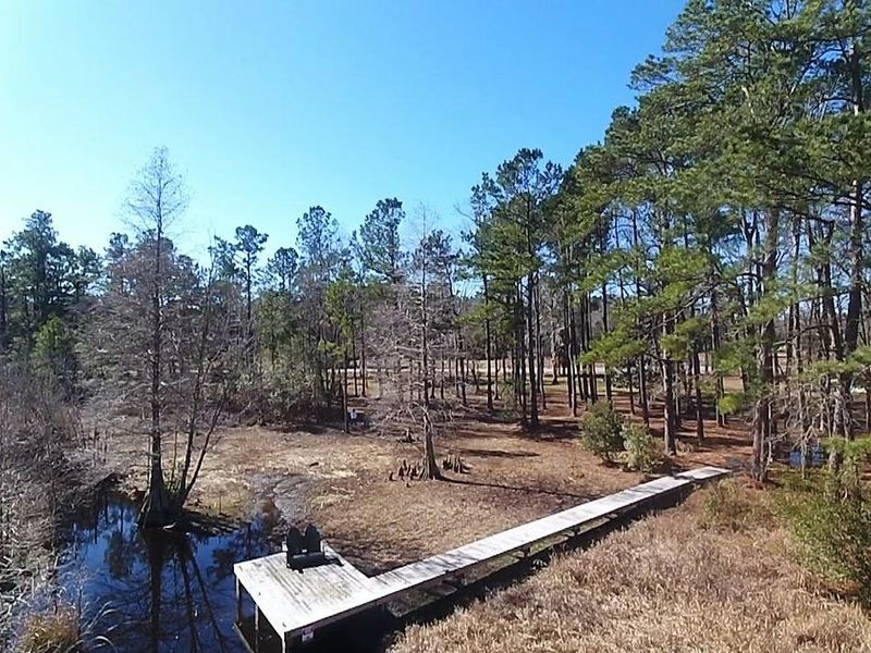 1426 Pinopolis Rd, Moncks Corner, SC 29461
