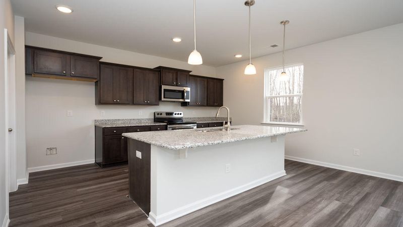 217 Greenwich Dr, Summerville, SC 29486