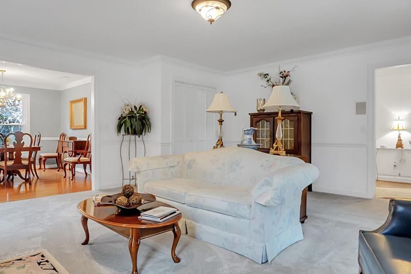 10 Brigadoon Pl, Charleston, SC 29414