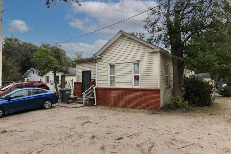 3336 Kraft Ave #A/B, North Charleston, SC 29405