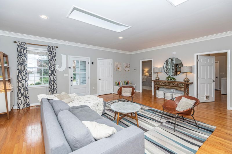 1273 Waterfront Dr, Mount Pleasant, SC 29464