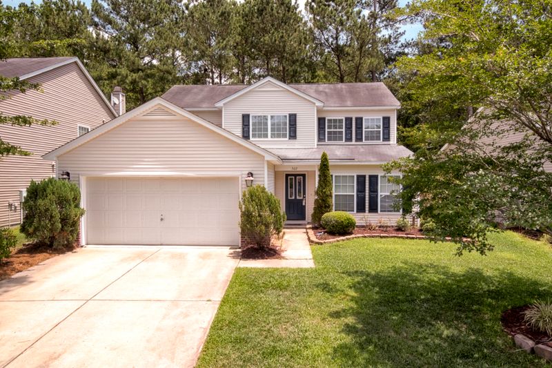 302 Breckingridge Dr, Ladson, SC 29456