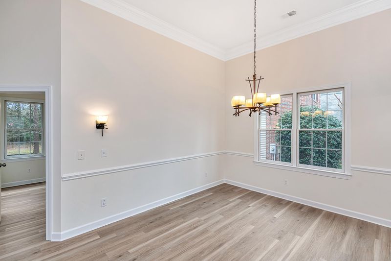 3221 Heathland Way, Mount Pleasant, SC 29466
