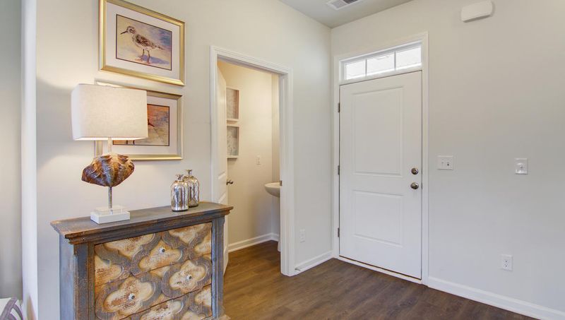 187 Lagoona Dr, Summerville, SC 29483