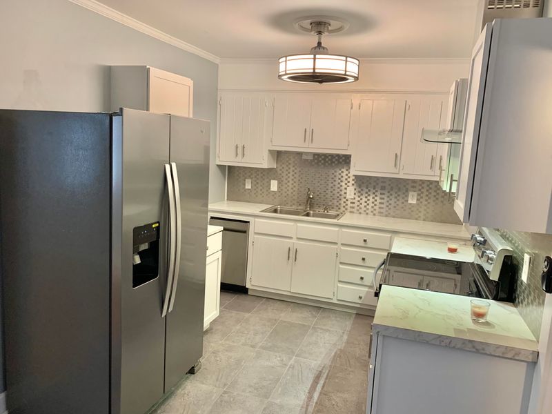 220 Dogwood Ave, Goose Creek, SC 29445